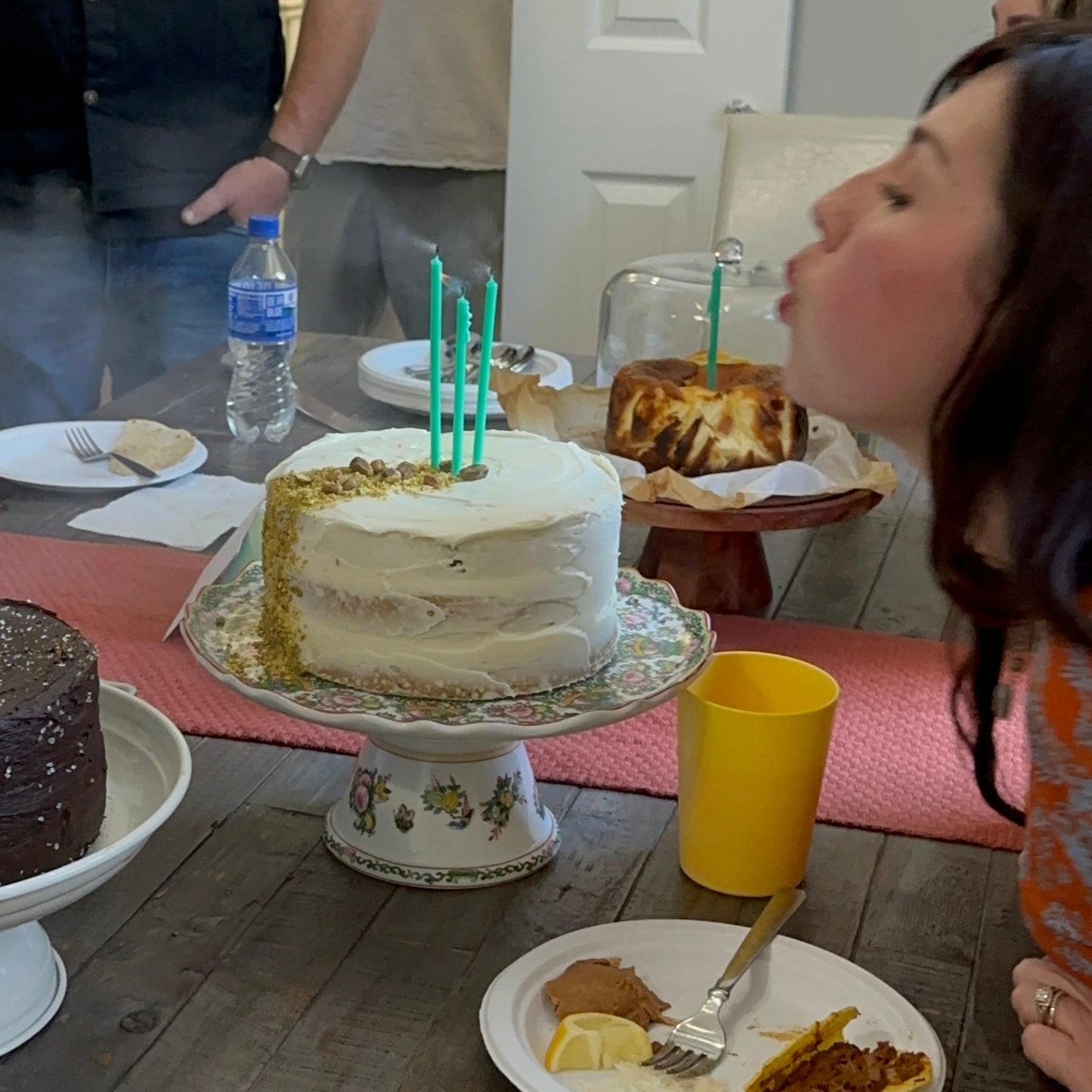 Ava's Pistachio Cake